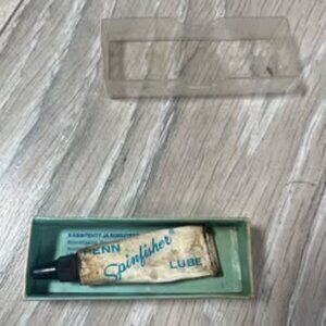 USED VTG SPINFISH REEL LUBRICANT FOR FISHING REELS/ PLASTI TOP IS BROKEN BECAUSE